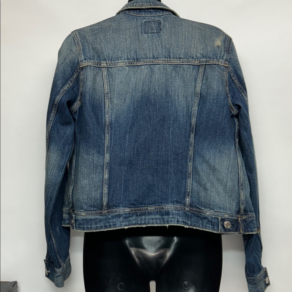 American Eagle Denim distressed, jean jacket size medium 100% cotton - Picture 7 of 7